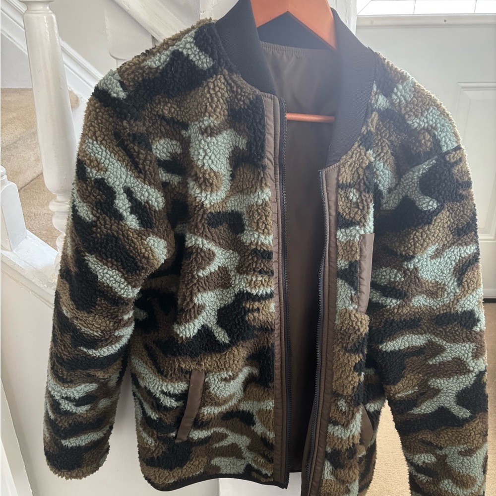 Volcom Men's Camo Sherpa Bomber Jacket